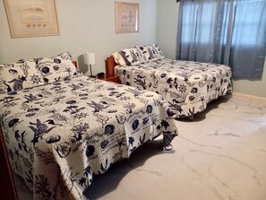 1 chambre, bureau, Wi-Fi gratuit, draps fournis