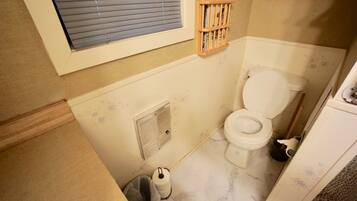 Douche, serviettes fournies