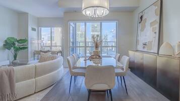 Premium Penthouse | Living area