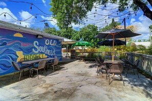 Restauration en plein air