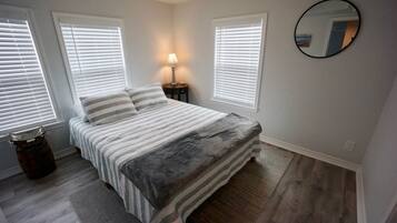 2 bedrooms, WiFi, bed sheets