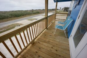 Property grounds - BOGGY VIEW is Close to Beach in POC (Port O'Connor)