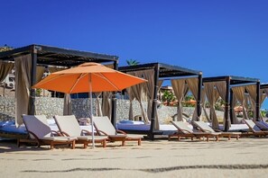 Beach - 5* 2BD 2BA, sleeps 6-8. Butler VIP service. (Cabo San Lucas)