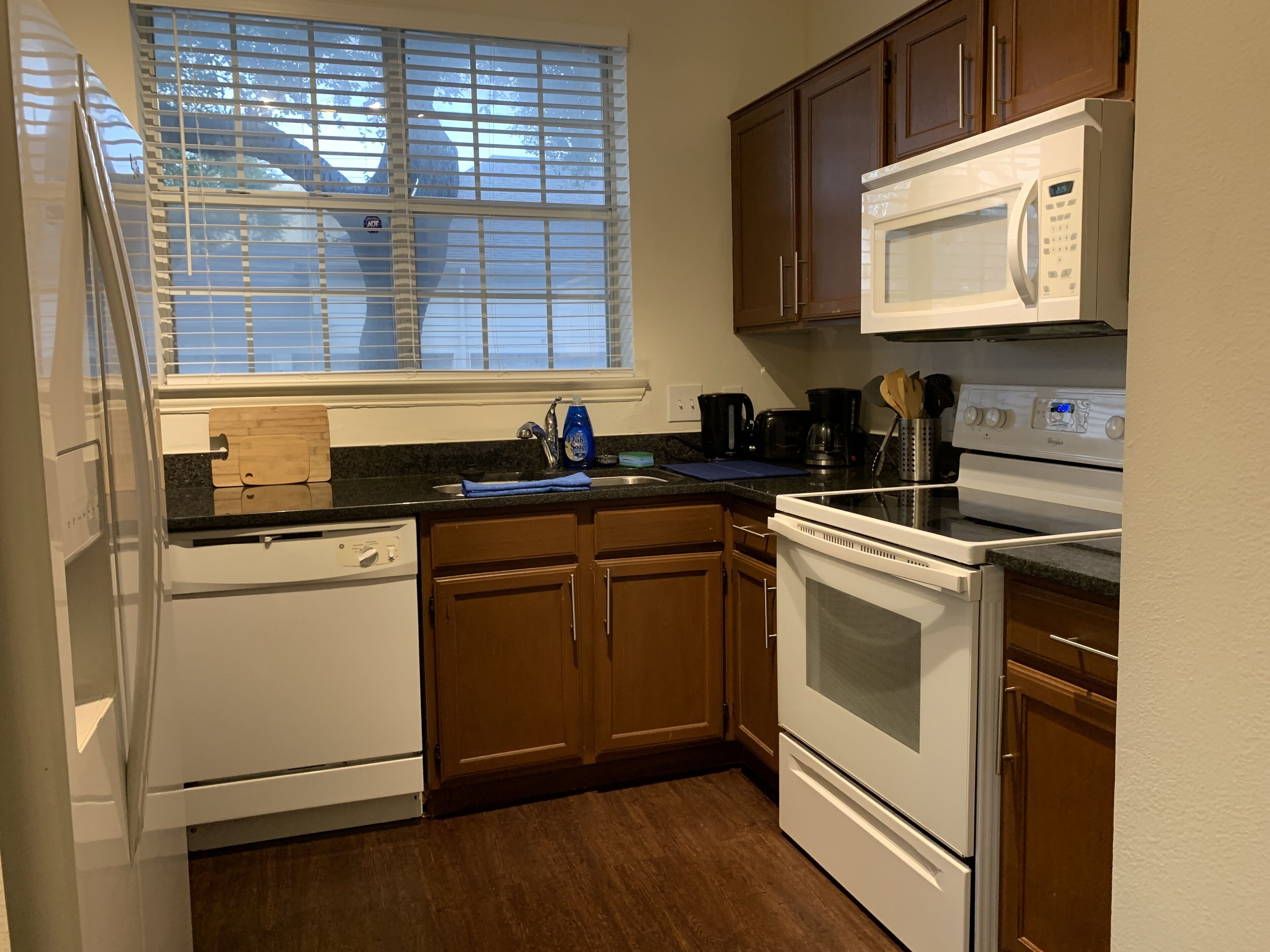 TEXAS MEDİCAL CENTER 2BED/2 BATH Fully Furniture All bills included