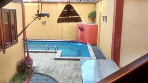 Outdoor pool - Pousada Hannah (Prado)