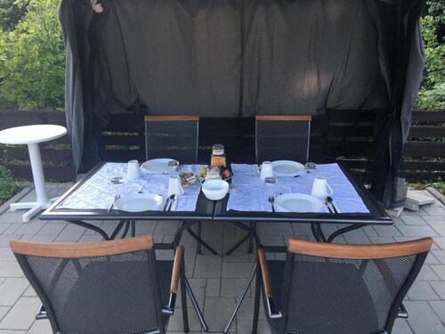 Guesthouse Family Bosnic -One bedroom apartment with Terrace