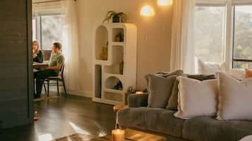 Smart-tv en een open haard
