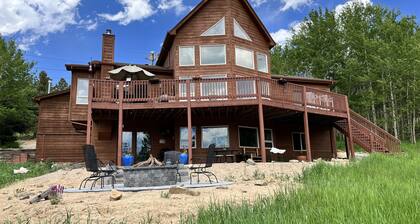 Private, Cozy, and Remote Mountain Apartment in Walk-Out Garden Level w/Patio.