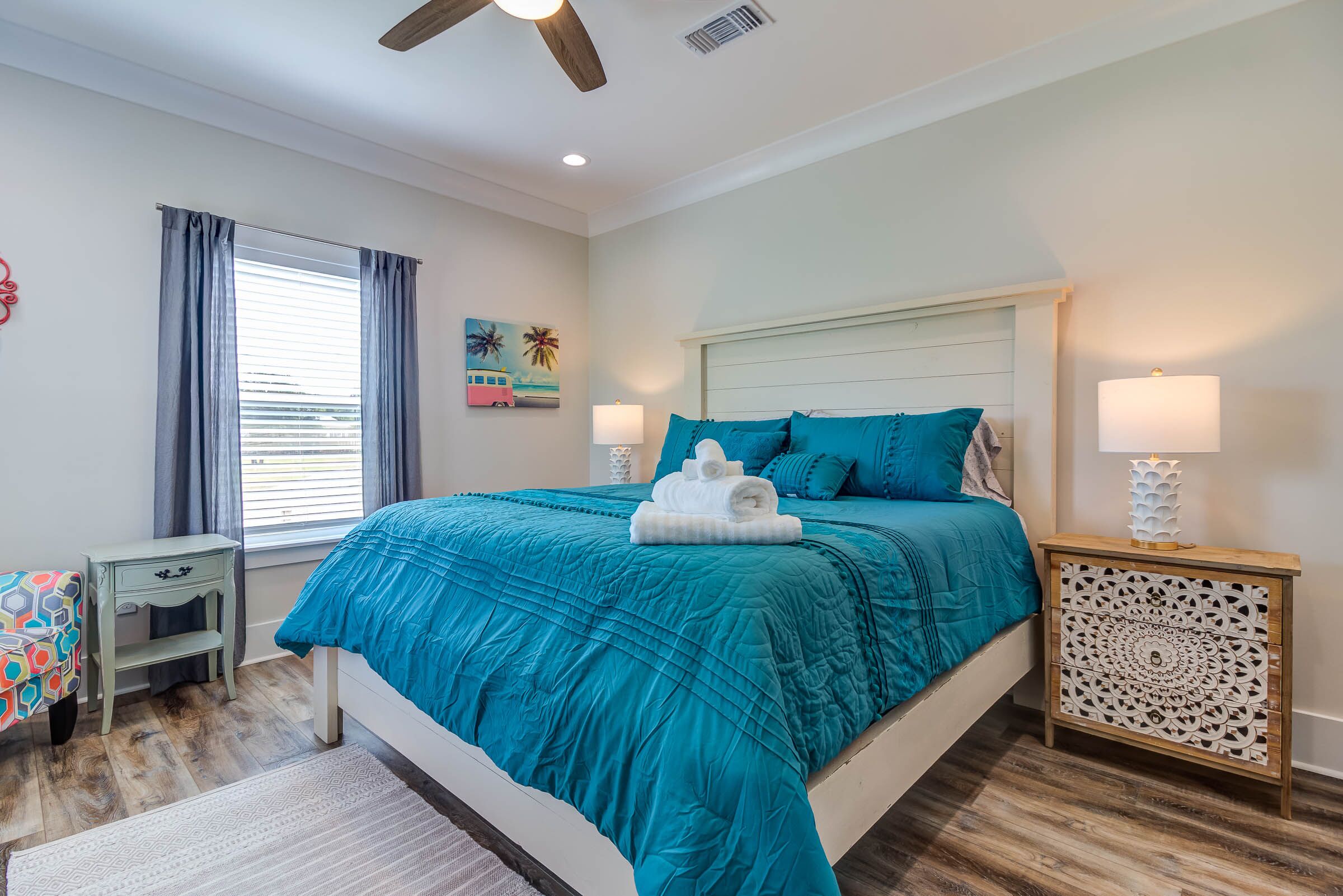 3 soverom, strykejern/-brett, reiseseng for barn og wi-fi (inkludert)