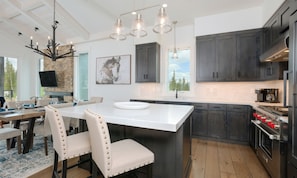 Fridge, microwave, oven, stovetop - Luxury Moonlight Basin Chalet, Mtn Modern Decor, Hot Tub, Garage, Grill, Views (Big Sky)