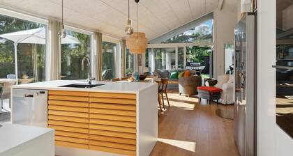 Cozy home in Hornbæk with WiFi