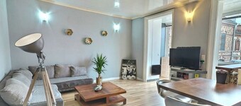 Danton | WiFi | Parking | Near City Center