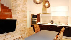 Dining - Leukana House Alicante Terrace (Alicante (Alacant))