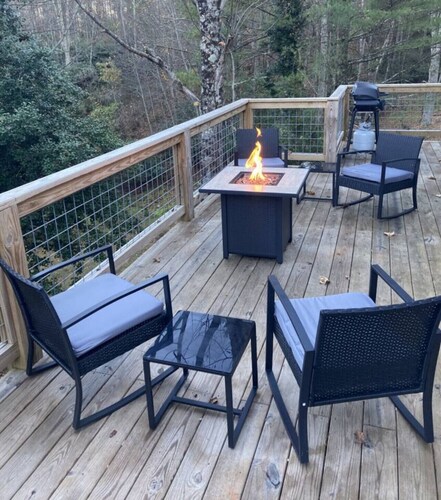 VeloWay Chalet for the cyclist in you! by Buffalo Mountain Getaway