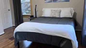 4 bedrooms, WiFi, bed sheets