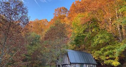 VeloWay Chalet by Buffalo Mountain Getaway