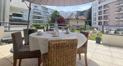 Bel appartement avec terrasse et jardin - T4