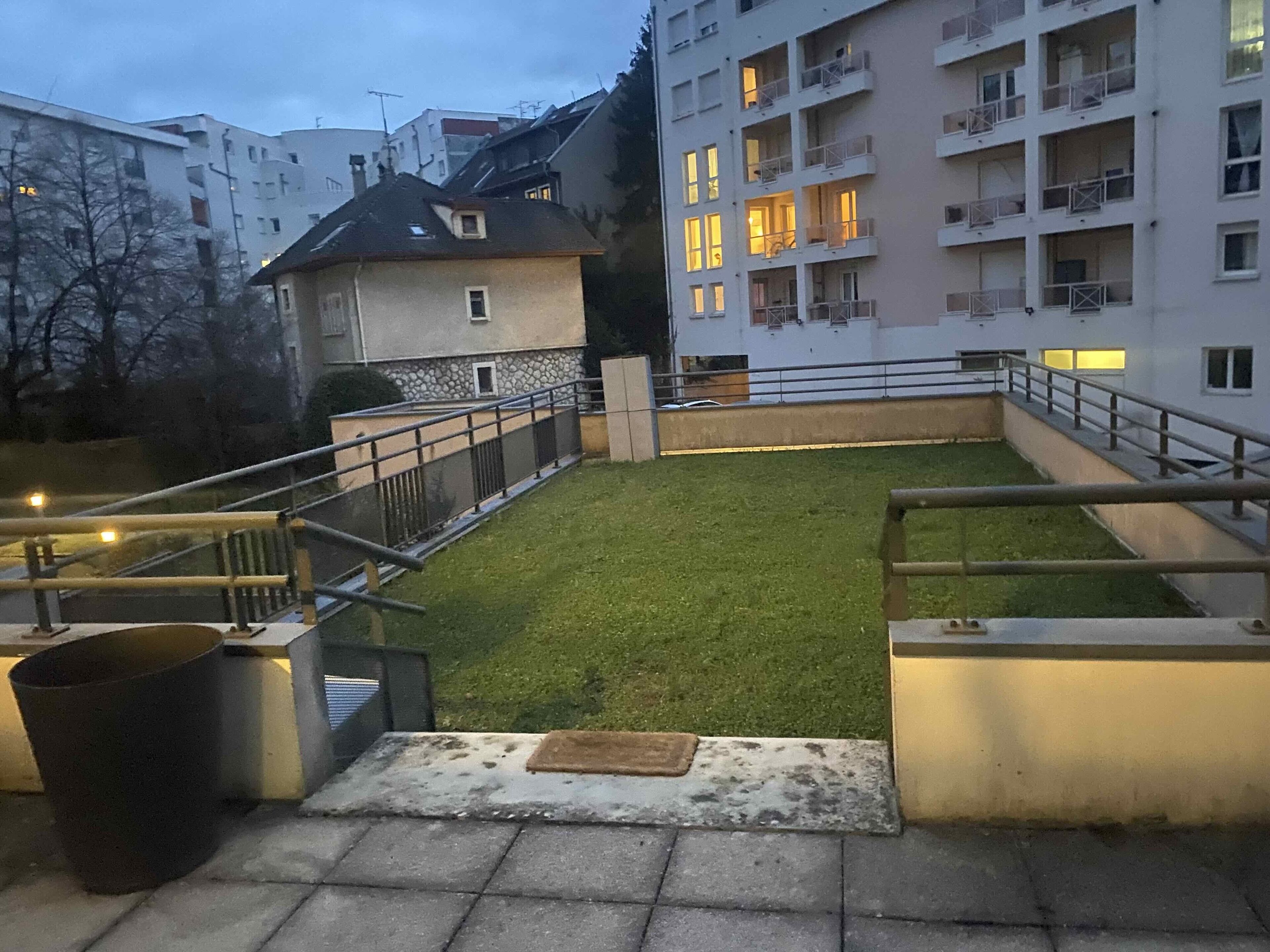 Enceinte de l’hébergement