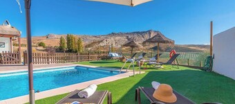 Casa La Pradera Antequera - La Higuera by Ruralidays