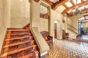 Interior entrance - Young Mansion (Hollywood)