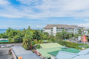 Third-party on-site parking - Diva Nui Cosy Studio - Ocean View near Hilton Faaa (Faa´a)