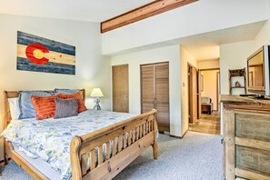 2 chambres, fer et planche à repasser, Internet gratuit, draps fournis