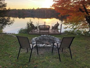 Property grounds - Tiny Lakeside Cabin-Loons, Bald Eagles & Sunsets (Pittsfield)