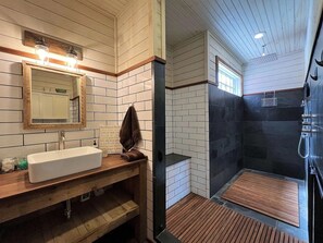 Dusche, Handtücher, Seife, Shampoo