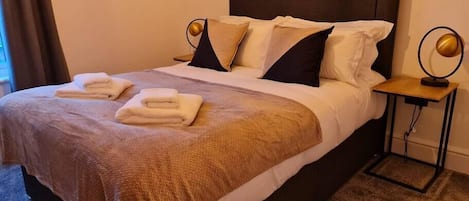 3 sovrum, strykjärn/strykbräda, gratis wi-fi och sängkläder