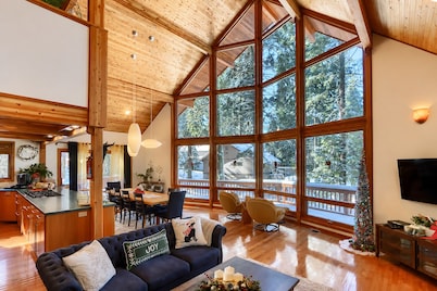 🌄 Luxe A-Frame Panoramic View Yosemite West Cabin - NEW AC and EV Charger🌄