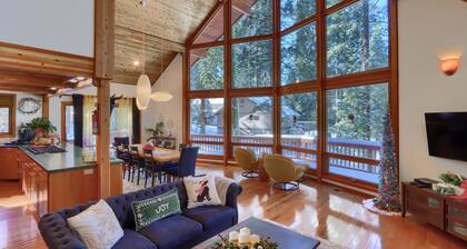 🌄 Luxe A-Frame Panoramic View Yosemite West Cabin - NEW AC and EV Charger🌄