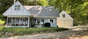 Hope Floats Cottage on Stony Lake