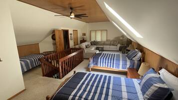 5 chambres, fer et planche à repasser, accès au Wi-Fi (inclus)