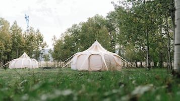 Yellowstone Luxury Tent, Sleeps 3 | Exterior