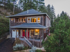 House, Multiple Beds (Long and Short Board Combo) | Exterior - Long and Short Board Combo (Pacific City)