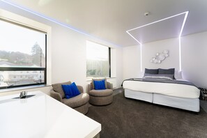 Design Double Room | Free WiFi - Quarters A2- Luxurious studio (Dunedin)