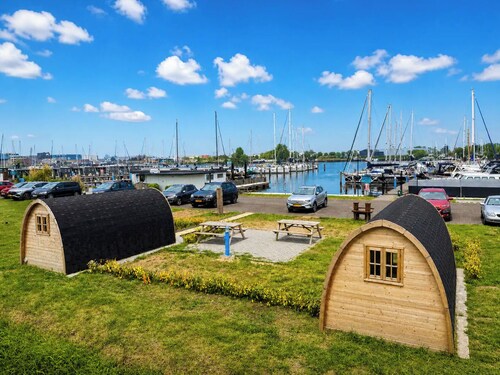 Waterfront Tiny House - Marina Waterkant
