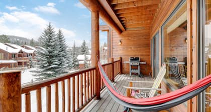 Slopeside Chalet 113D I Hot Tub I Great Views I Bunk Room I Discounted Attractions