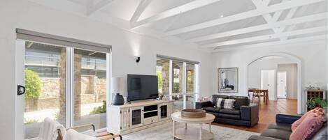 تلفزيون ذكي، شاشة كمبيوتر