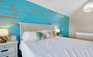 Room - Peaceful Beach Retreat w/ Private Access & Luxury King Bed (Miramar Beach)