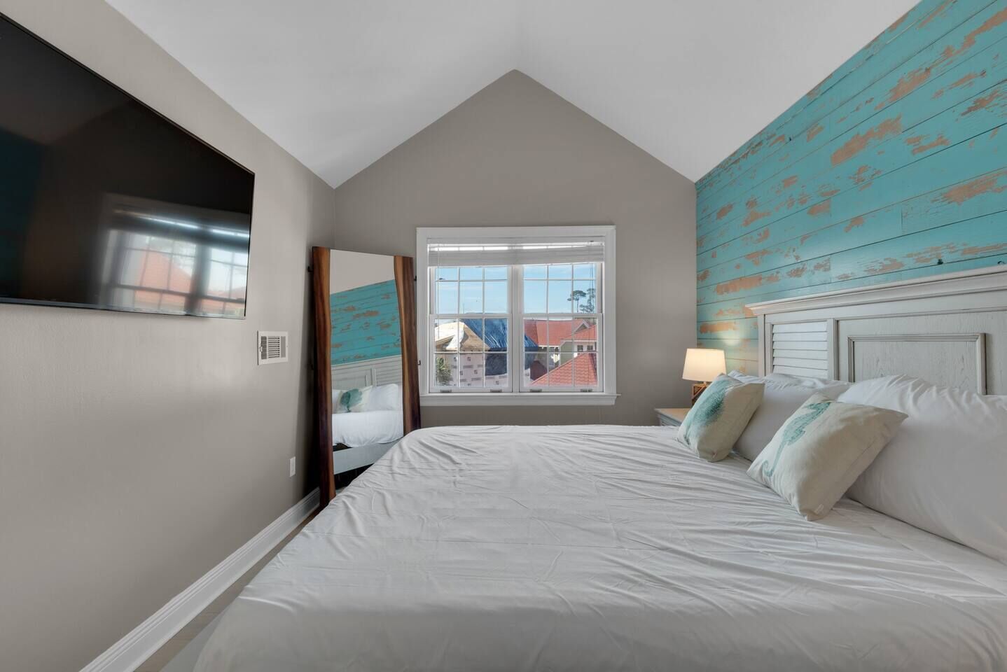 1 chambre, fer et planche à repasser, lit parapluie, Wi-Fi gratuit