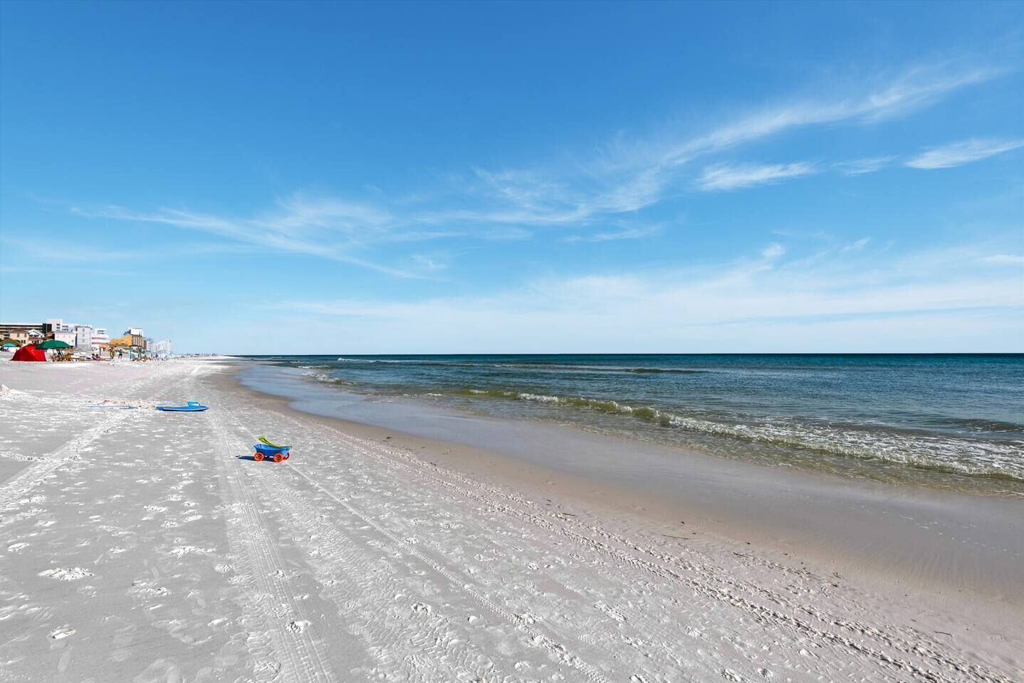 Una spiaggia nelle vicinanze