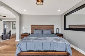 6 Schlafzimmer, Bügeleisen/Bügelbrett, Reisekinderbett, Internetzugang