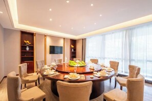 Unclassified image, 2 of 51, button - REZEN HOTEL (Wuxi)