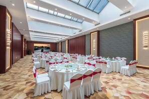 Unclassified image, 4 of 51, button - REZEN HOTEL (Wuxi)
