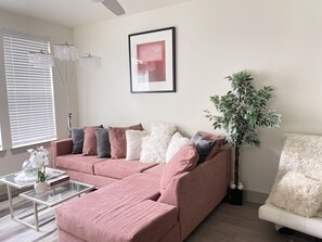 Living area - Hidden Gem, Romantic Nest, Prime Location (Addison)