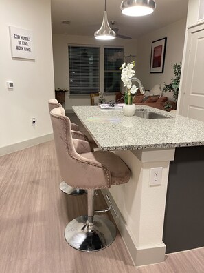 Interior - Hidden Gem, Romantic Nest, Prime Location (Addison)