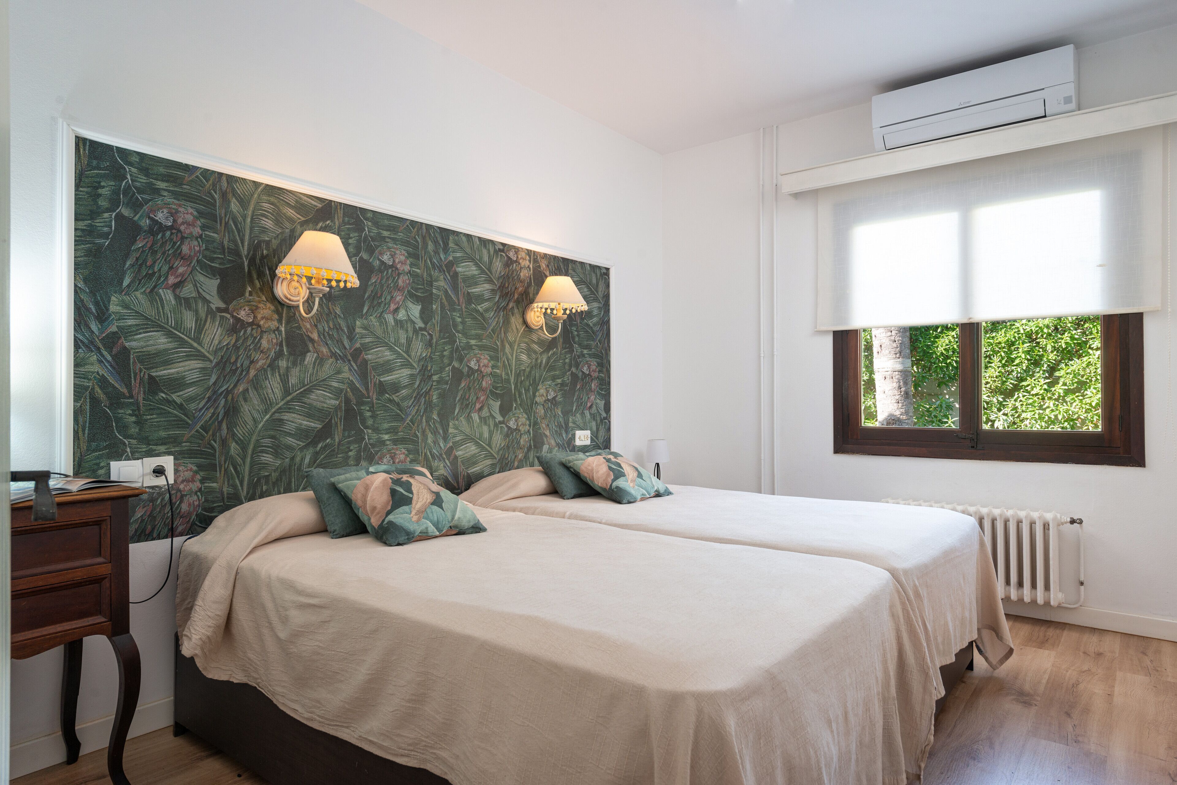 4 chambres, fer et planche à repasser, Wi-Fi gratuit, draps fournis