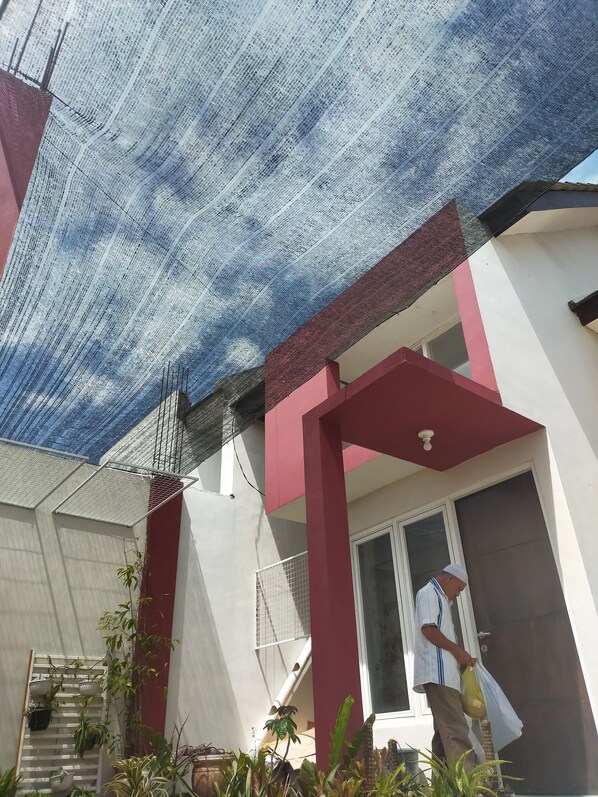 Fachada da propriedade