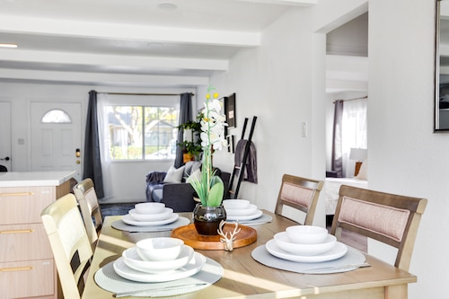 Milpitas Central Private 3Bd Home~ Convenience!